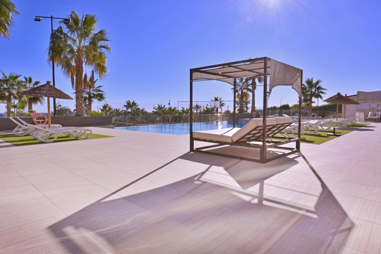 Beachfront Luxury Apartments By Nras Arenales del Sol Exteriör bild