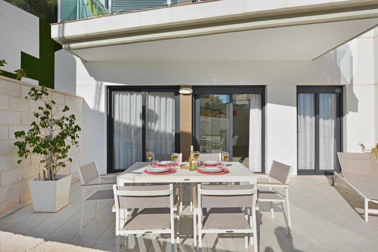 Beachfront Luxury Apartments By Nras Arenales del Sol Exteriör bild