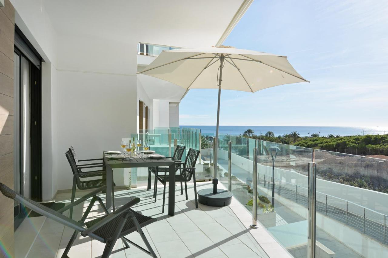 Beachfront Luxury Apartments By Nras Arenales del Sol Exteriör bild