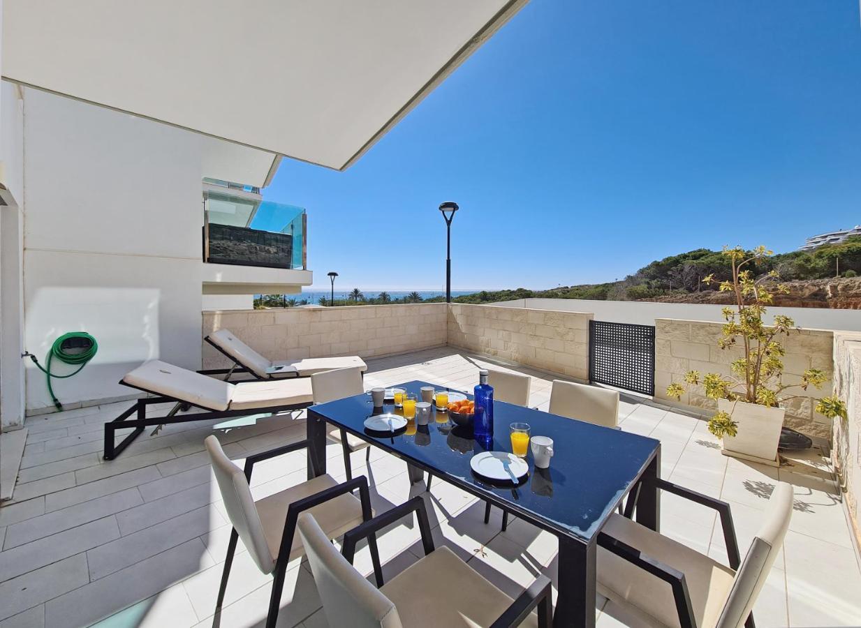 Beachfront Luxury Apartments By Nras Arenales del Sol Exteriör bild