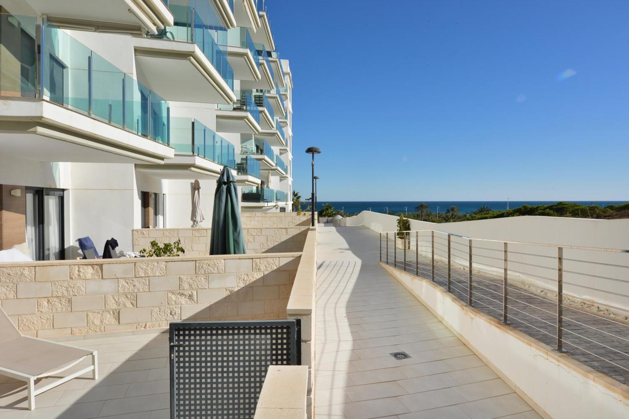 Beachfront Luxury Apartments By Nras Arenales del Sol Rum bild