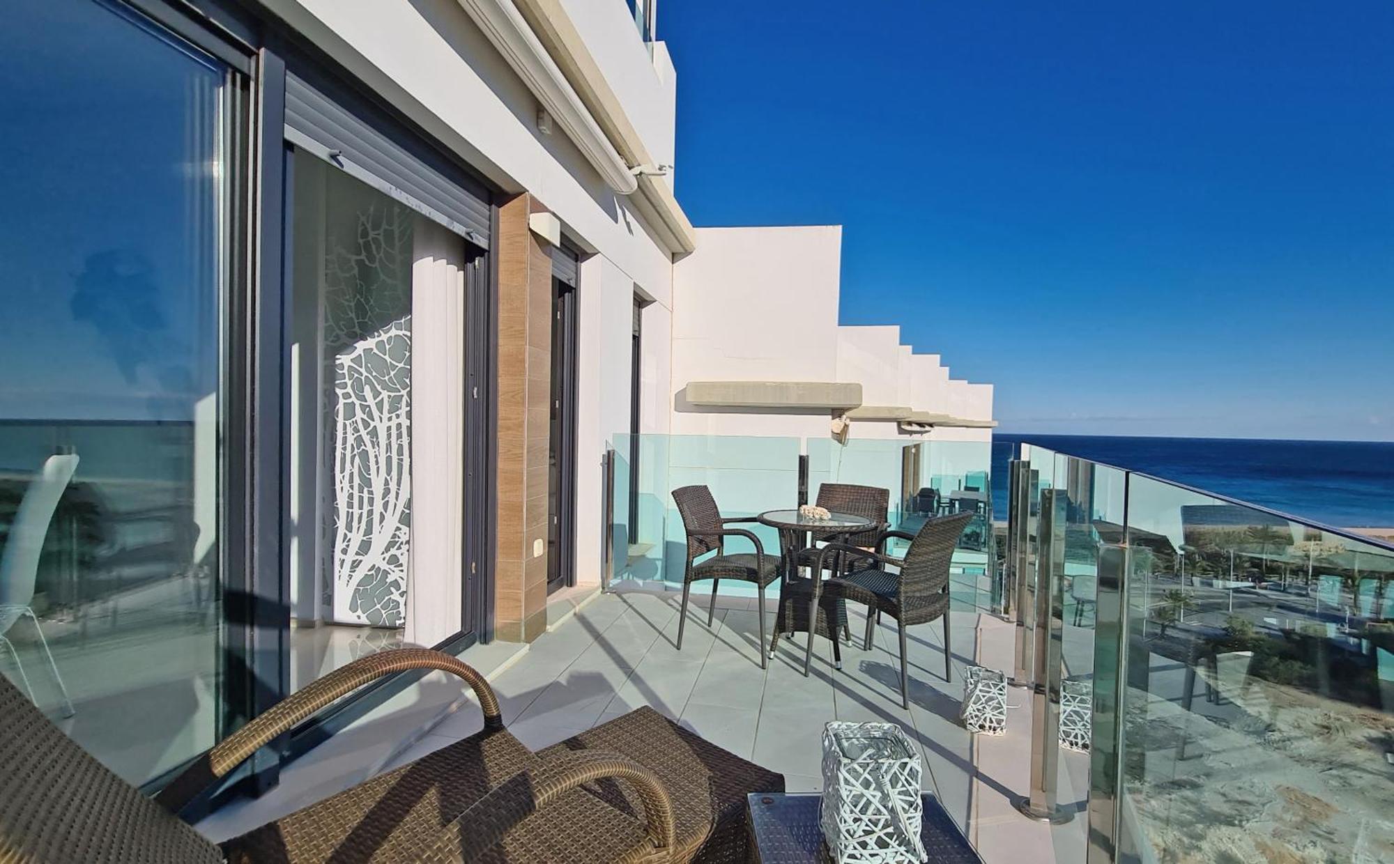 Beachfront Luxury Apartments By Nras Arenales del Sol Rum bild