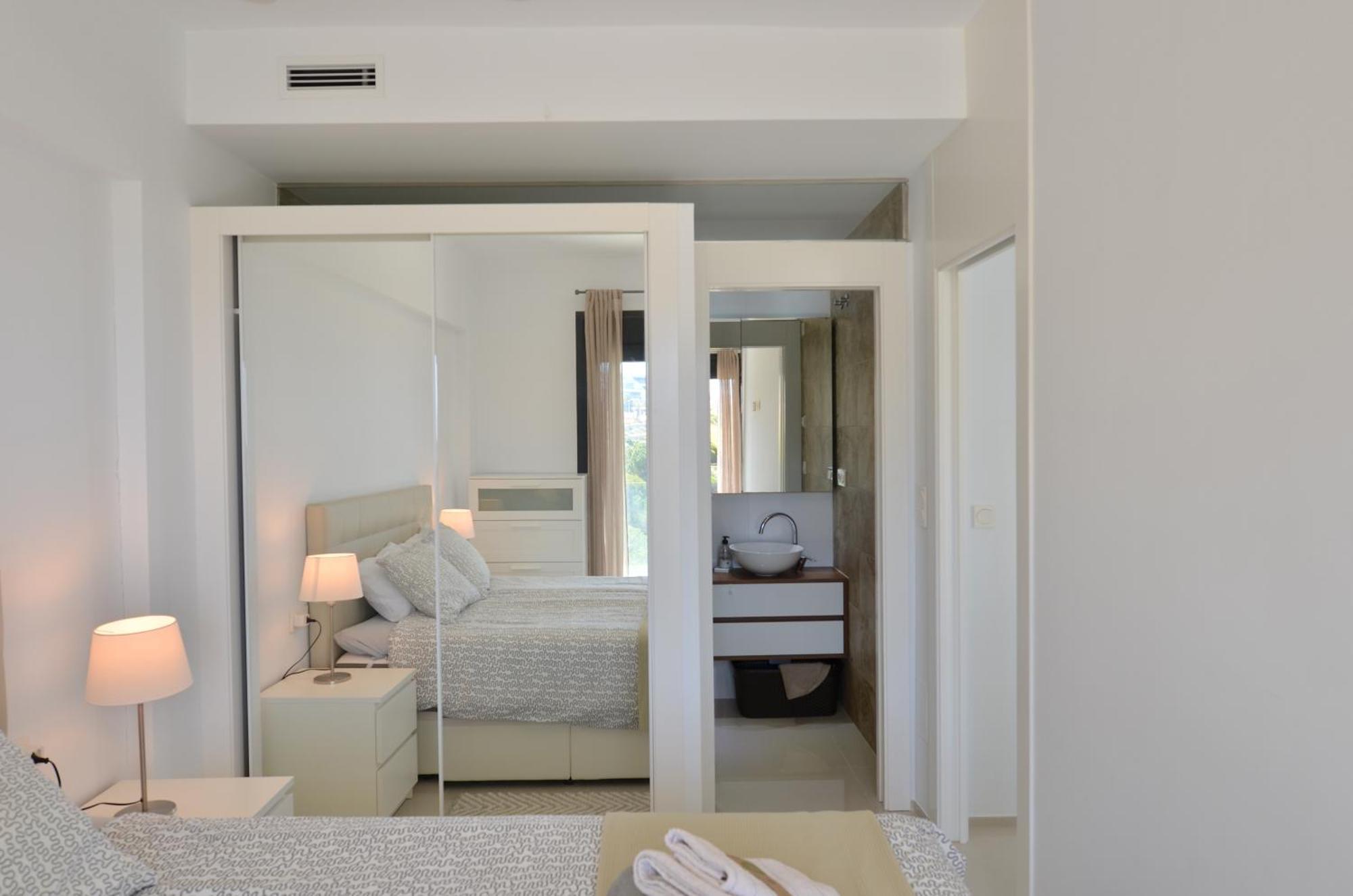 Beachfront Luxury Apartments By Nras Arenales del Sol Rum bild